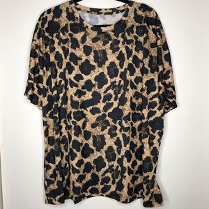 Boohoo+ cheetah print T-shirt